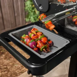 Weber Works Aufbewahrungsbox mit Schneidebrett-Deckel